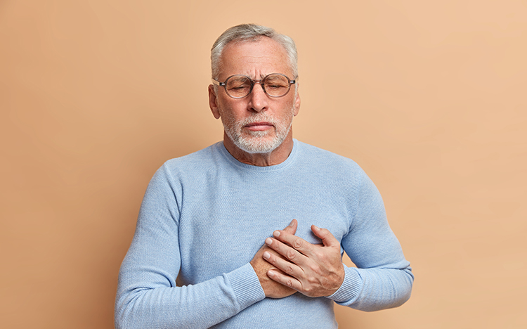 Dolor o molestia en el pecho
